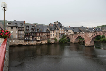 Obraz premium Architecture of the town of Espalion in the Lot valley in Aveyron, France