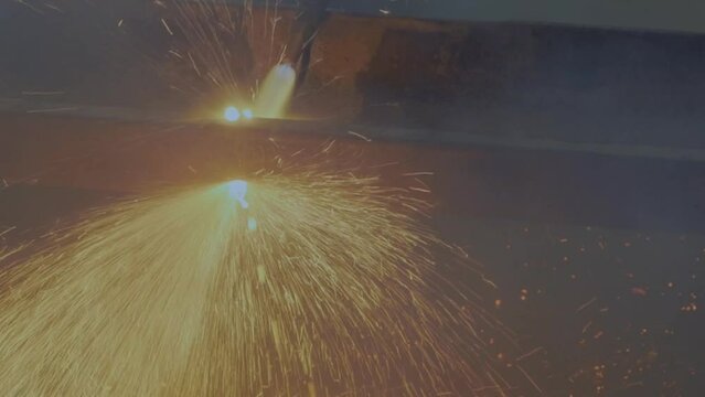 Cutting the old rail with an autogenous.