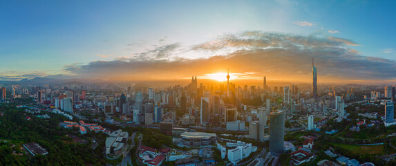 Plakat Aerial view of Kuala lumpur city scape overlooking at Petronas Twin tower KLCC during sunrise
