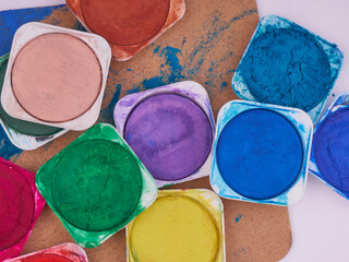 paint cans