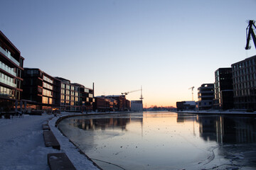 Sonnenaufgang am Münsteraner Hafen im Winter