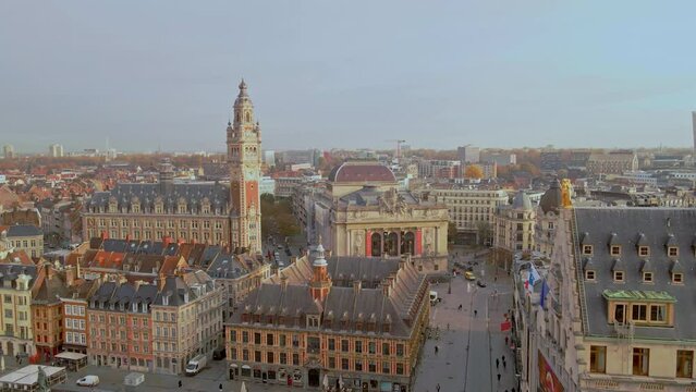 Pulling away from Lille's central square