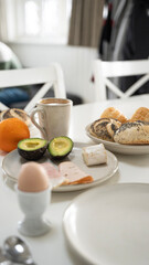 Frühstück am Morgen