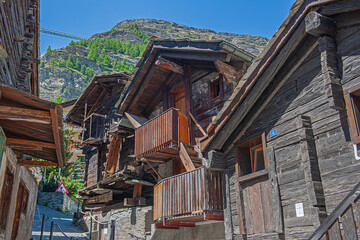Traditionelle Holzhäuser, Zermatt, Wallis, Schweiz