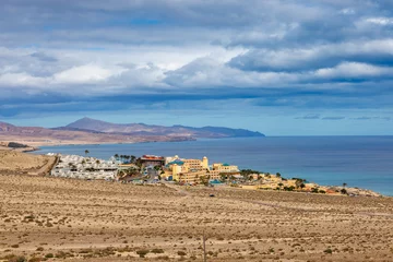 Photo sur Plexiglas Plage de Sotavento, Fuerteventura, Îles Canaries Playa de Sotavento beach is a windsurfing paradise on the island of Fuerteventura