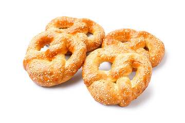 Obraz na płótnie Canvas Tasty pretzels isolated on white background
