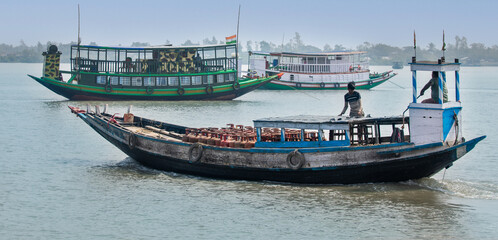 Fototapeta na wymiar Sundarban Boats