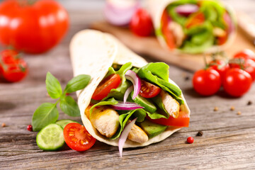 Healthy Tex-Mex tortilla wraps