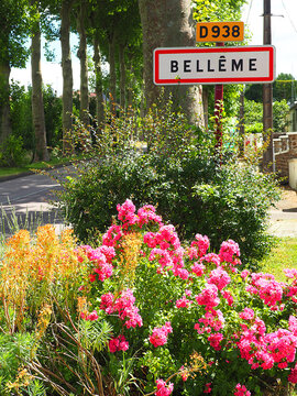 Entrance to the town of Belleme, a small medieval town of character in the department of Orne in Normandy. Built on a rocky outcrop, it is an old capital of Perche