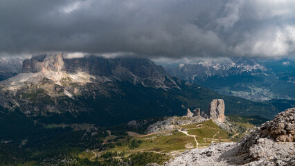 Fototapeta na wymiar Cinque Torri in den Dolomiten (Italien)