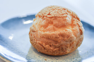 choux cream or cream puff, eclair