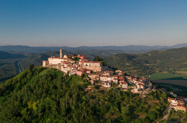 Fototapeta na wymiar Motovun Village in Croatia. It is a village and a municipality in central Istria, Croatia. In ancient times, both Celts and Illyrians built their fortresses at the location of present-day Motovun.