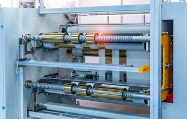 Laminating and rewinding kind of protective film machine with clamping rollers automatic edge...