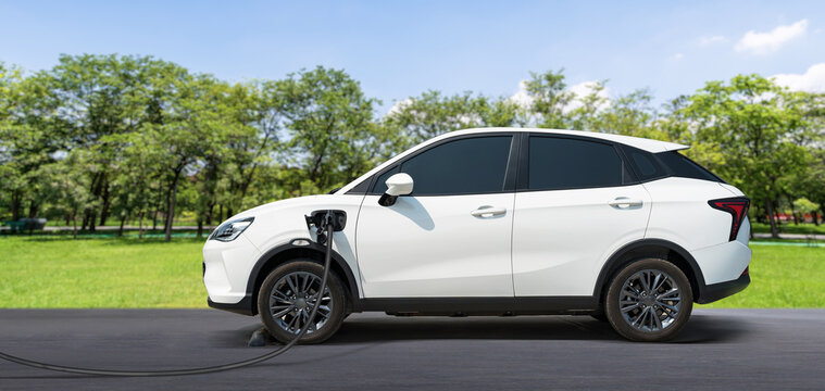 E-mobility, Electric vehicle charging, Electric car charging station