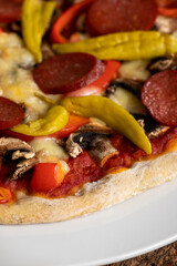 baked mushroom pizza