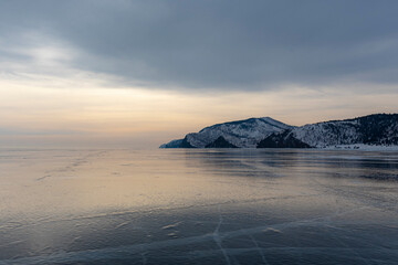 Fototapeta na wymiar Sunset on Baikal lake