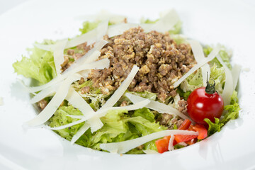 salad with chicken