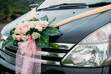 wedding car decoration
At every wedding event, the bridal car always has flower decorations