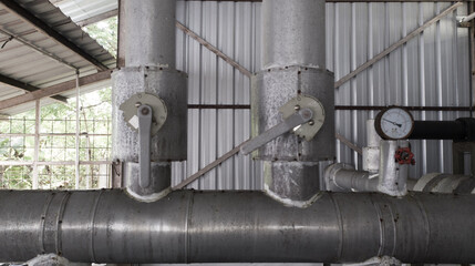 Stop valve water cooling for transfer controling to machine farm hatchery.