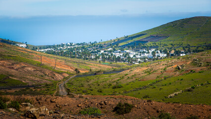 Fototapeta na wymiar View on Haria on Lanzarote and the valley of the thousand palms.