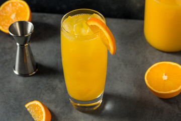 Boozy Cold Vodka Screwdriver Cocktail
