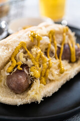 Cooking bratwurst