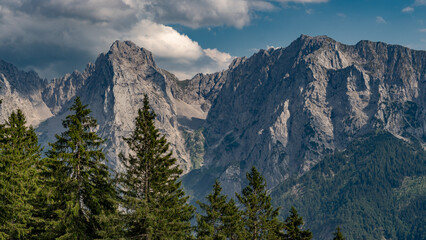 Blick auf das Kaisergebirge in Tirol (Österreich)