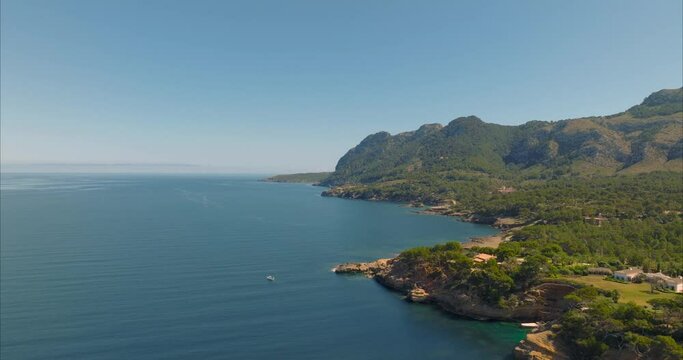 Casas con vistas al mar mediterraneo (Dji MAVIC 3 CINE)