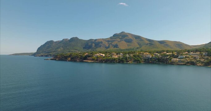 Casas con vistas al mar mediterraneo (Dji MAVIC 3 CINE)