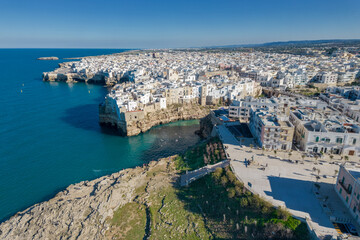 Vista panoramica aerea di Polignano a mare, puglia