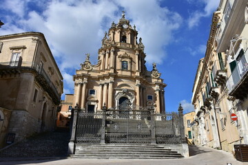Fototapeta na wymiar basilica Duomo di San Giorgio in Ragusa Ibla town,Sicily