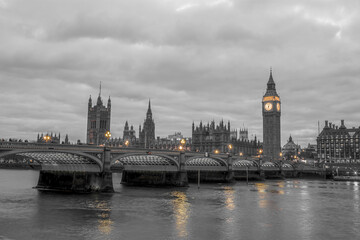 Big Ben perspective from the other side of the Thames.