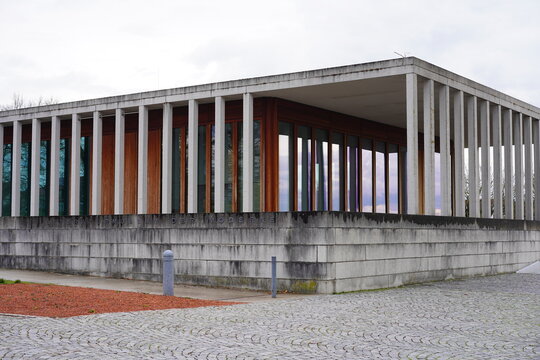 Literaturmuseum der Moderne, moderner Museumsbau von David Chipperfield in Marbach am Neckar am 19.03.2023