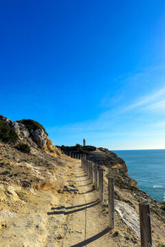 Wanderweg in der Felsalgarve bei Carvoeiro (Lagoa), Portugal)