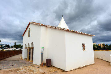 Ermida de Nossa Senhora da Rocha in Porches, Algarve (Portugal)