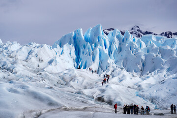 Fototapeta na wymiar glacier expedition