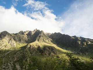Fototapeta na wymiar ペルーの山