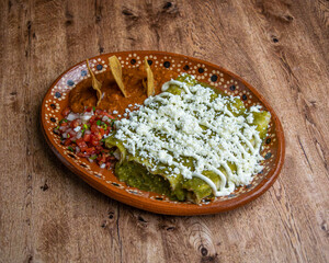 Enchiladas verdes, comida mexicana. gastronomia mexicana