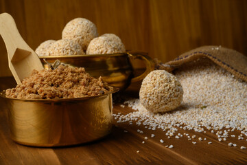 Amaranth ladoo or Rajgira laddu or Cholai ke laddo in brass bowl with jaggery
rajgeera 