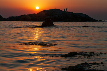 Atardecer en el mar. Verano. Amanecer. Vacaciones. Relax