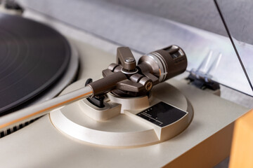 Fototapeta na wymiar closeup view on vintage vinyl record player with stylus
