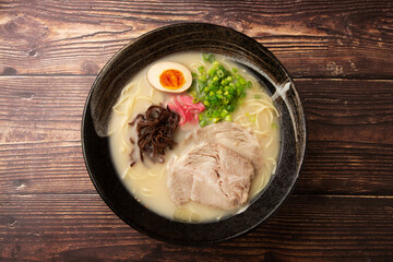 とんこつラーメン