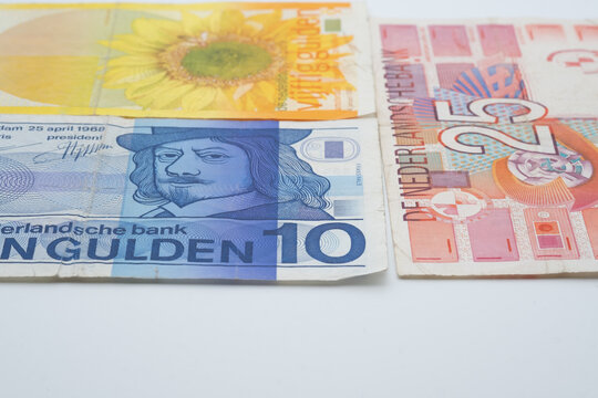 Dutch paper money. 10, 25 and 50 guilder bills.