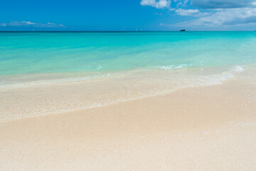 Fototapeta premium beautiful seascape at summer vacation holidays. photo of seascape at summer vacation.
