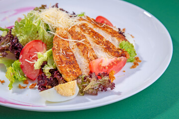 salad with chicken and vegetables