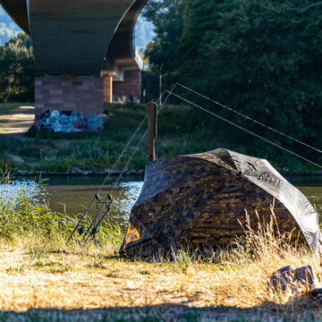 carpfishing bivvy