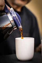 Filterkaffe in Kaffekanne aus Glas
