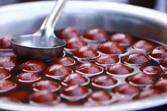 Gulab jamun or Golap jam
