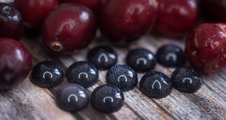 Aventurine is a natural material from which jewelry and various inserts are made. Can be different colors.