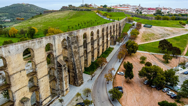 Aerial of the Aqueduct of Elvas (Amoreira Aqueduct), UNESCO World Heritage Site, Elvas, Alentejo, Portugal